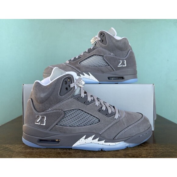 Nike Air Jordan 5 Retro 